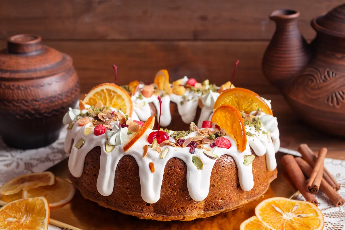 Bundt Cake Guide: Recipes, History, and Decorating Tips