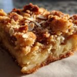 Apple Crisp Shortbread Bars - Chasety