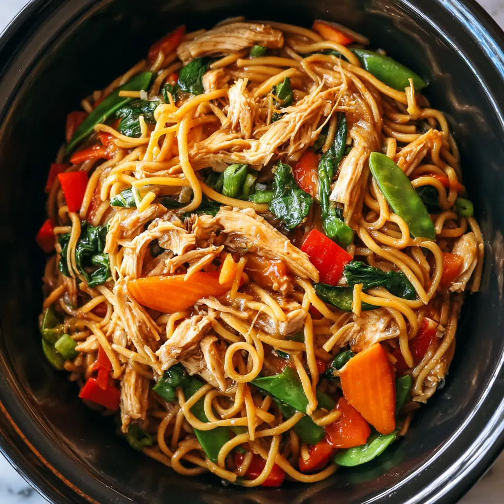 Crockpot Chicken Lo Mein with noodles, chicken, and vegetables