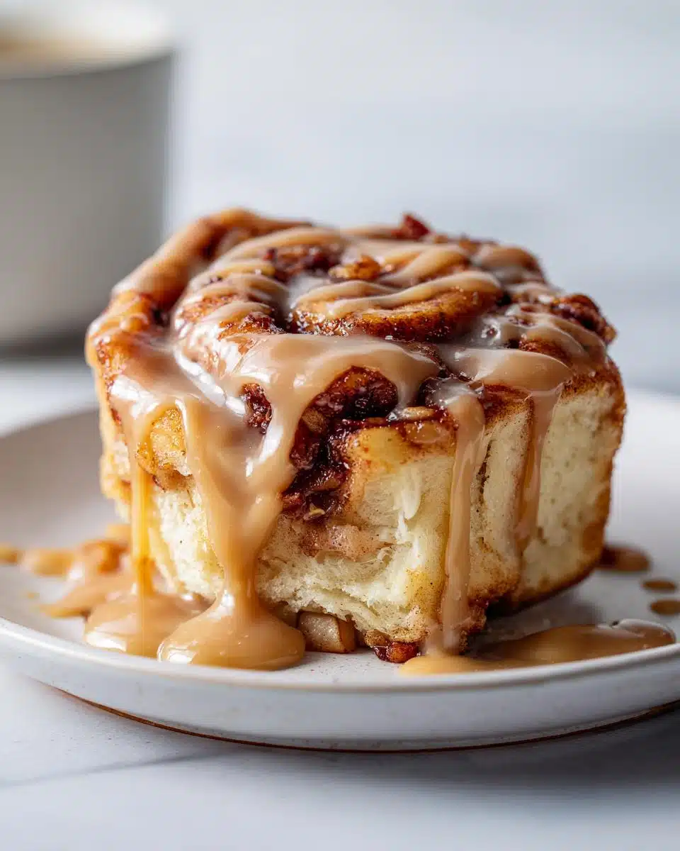 Apple Cinnamon Rolls with Brown Butter Maple Icing - detail 1
