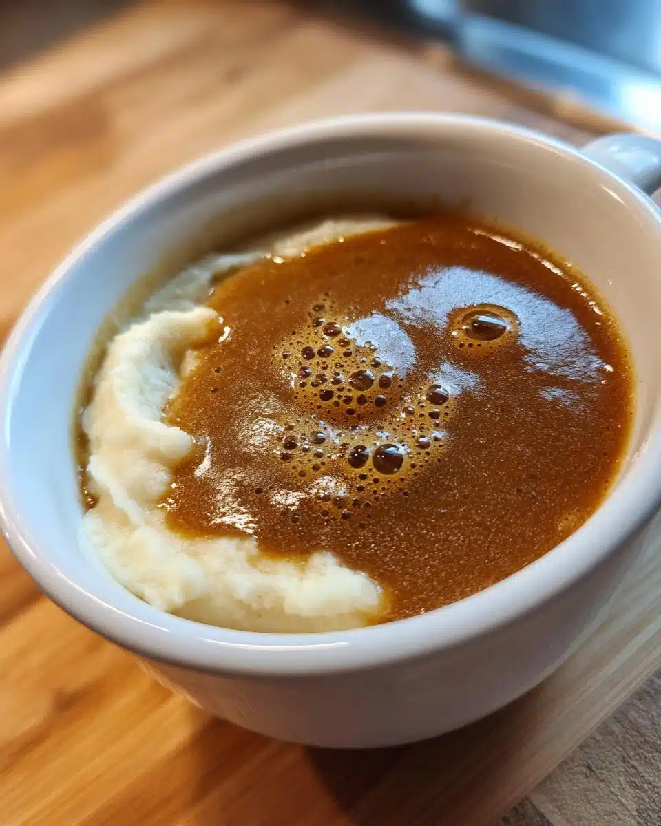 Turkey Gravy (No Drippings) - detail 3