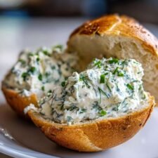5-Minute Bagel with Herb Cream Cheese - Irresistible Breakfast Bliss5-Minute Bagel with Herb Cream Cheese - Irresistible & Easy